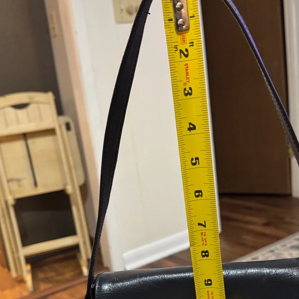 Elegant Navy Leather Bally-Style Shoulder Bag Georgetown Leather Design - Picture 12 of 12